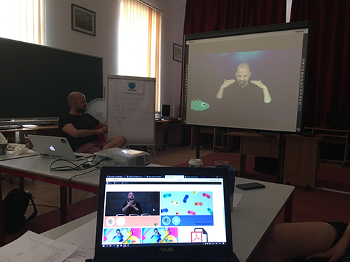 intruniri Open Sign, Socio-educațional E-Magazine for European Deaf Children